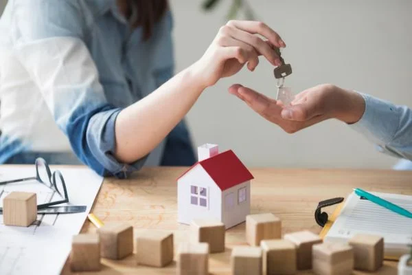 como vender mi casa y comprar otra